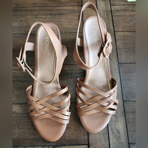 Vionic Peony Heel Nude, NWOB